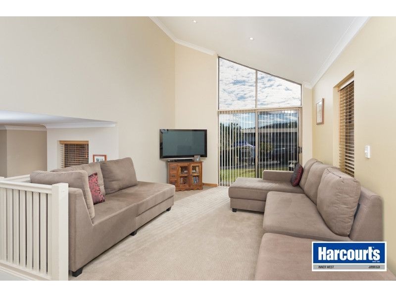 3 Newark Place, The Gap QLD 4061