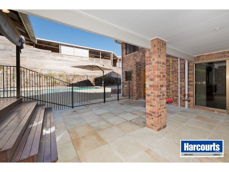 3 Newark Place, The Gap QLD 4061