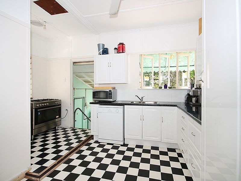 95 Hilda Street, Enoggera QLD 4051