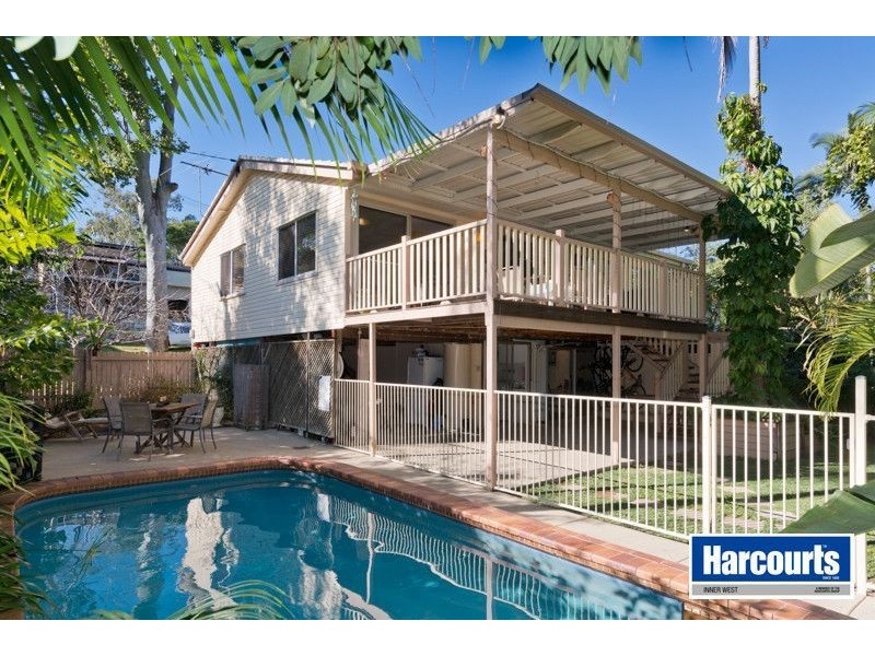 26 Harward Street, The Gap QLD 4061