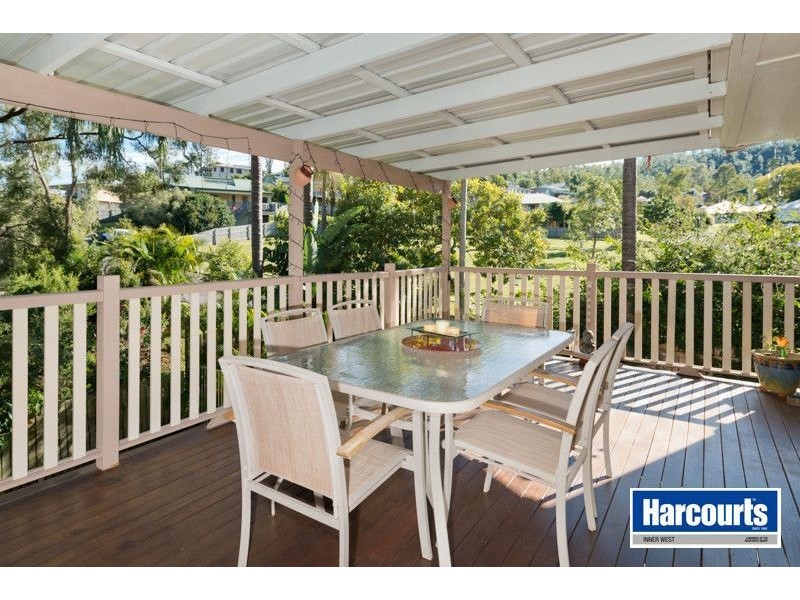 26 Harward Street, The Gap QLD 4061