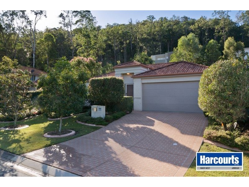 35 Montrose Place, The Gap QLD 4061