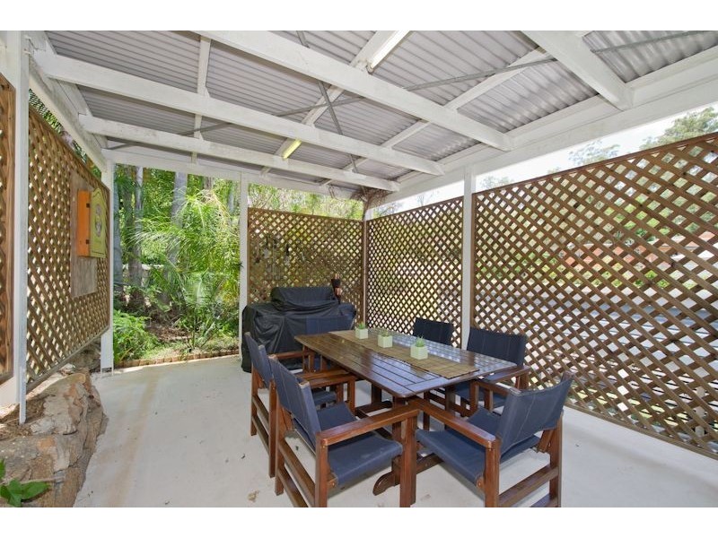 20 Rosewood Street, Bardon QLD 4065