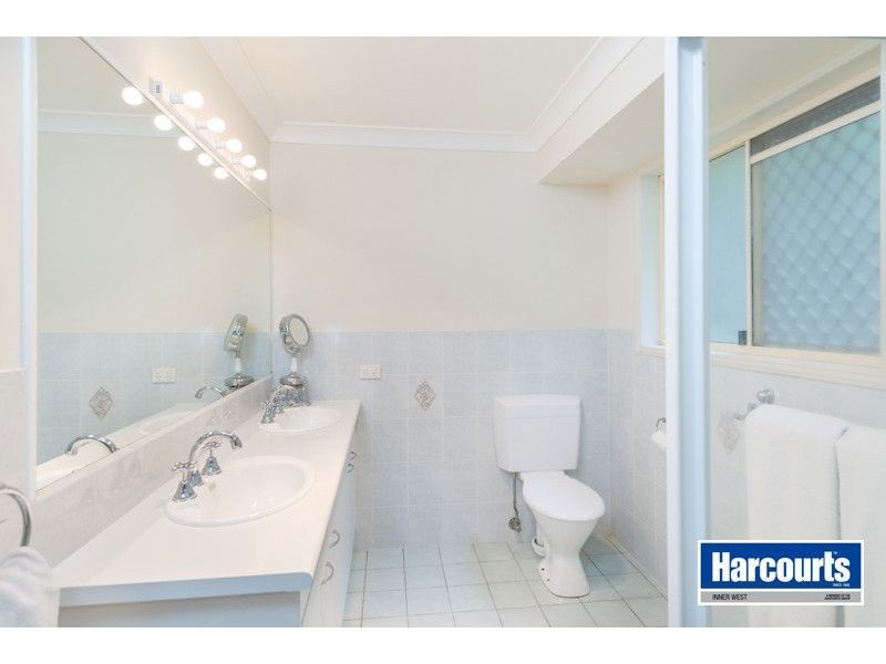 11 Wollundry Place, The Gap QLD 4061