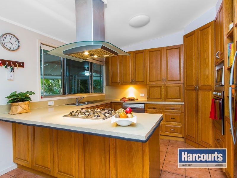 51 Glenbrae Street, The Gap QLD 4061