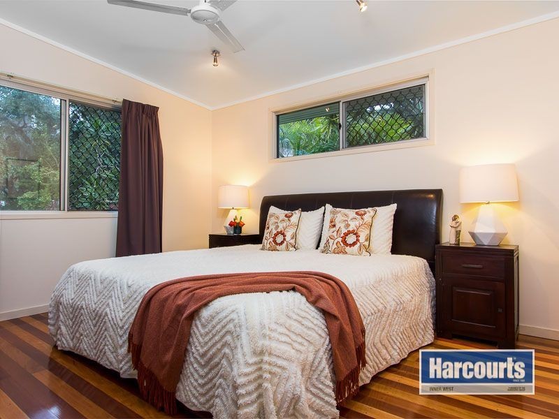 51 Glenbrae Street, The Gap QLD 4061