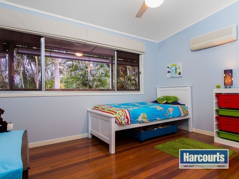 51 Glenbrae Street, The Gap QLD 4061
