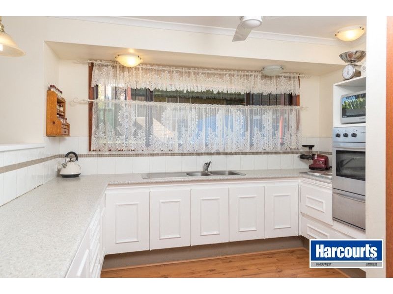 19 Hilder Road, The Gap QLD 4061