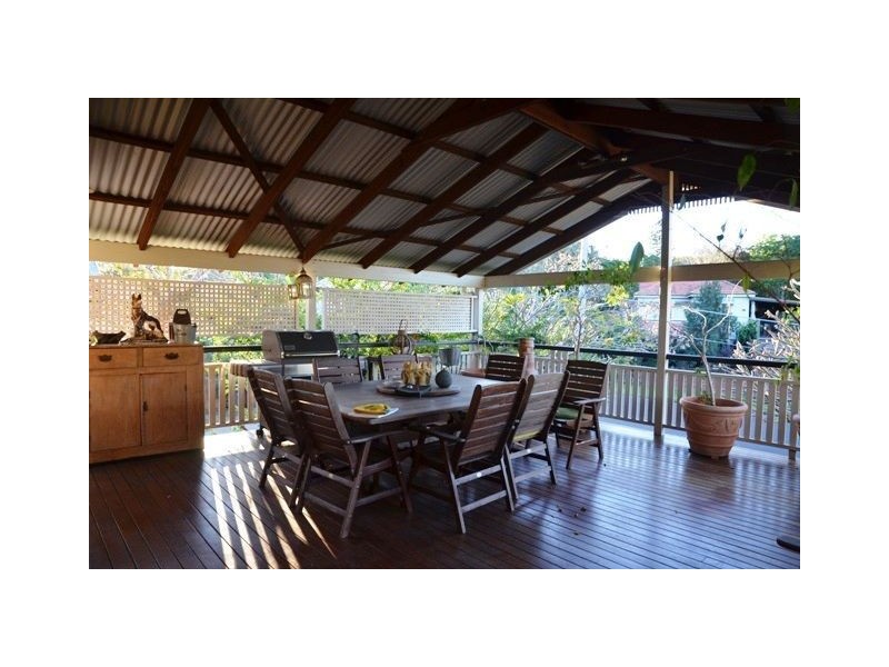 53 Lansbury Parade, Ashgrove QLD 4060