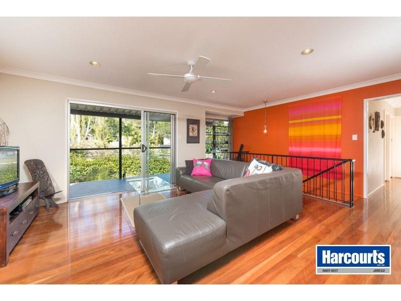 4 Yallamurra Street, The Gap QLD 4061