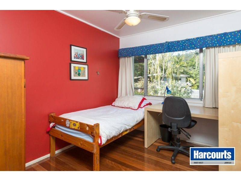 4 Yallamurra Street, The Gap QLD 4061