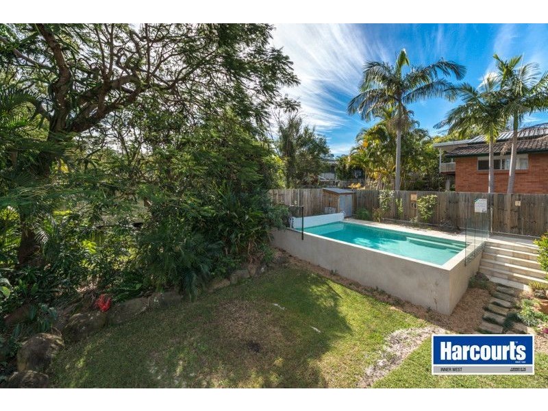 4 Yallamurra Street, The Gap QLD 4061