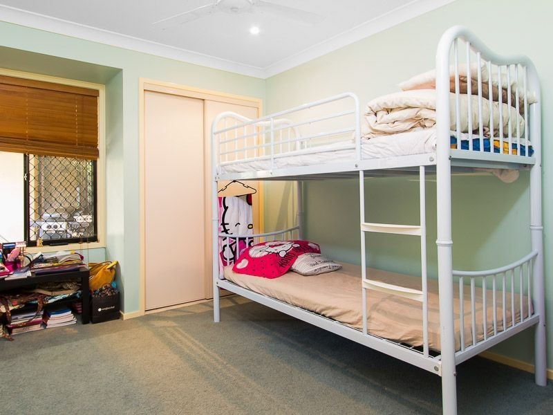 13 Rattray Place, Ferny Grove QLD 4055