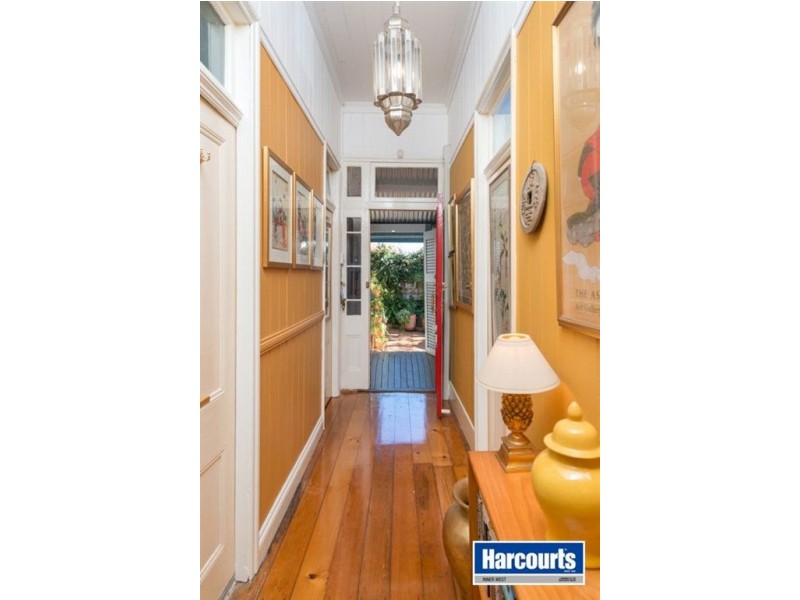 28 Enoggera Terrace, Red Hill QLD 4059