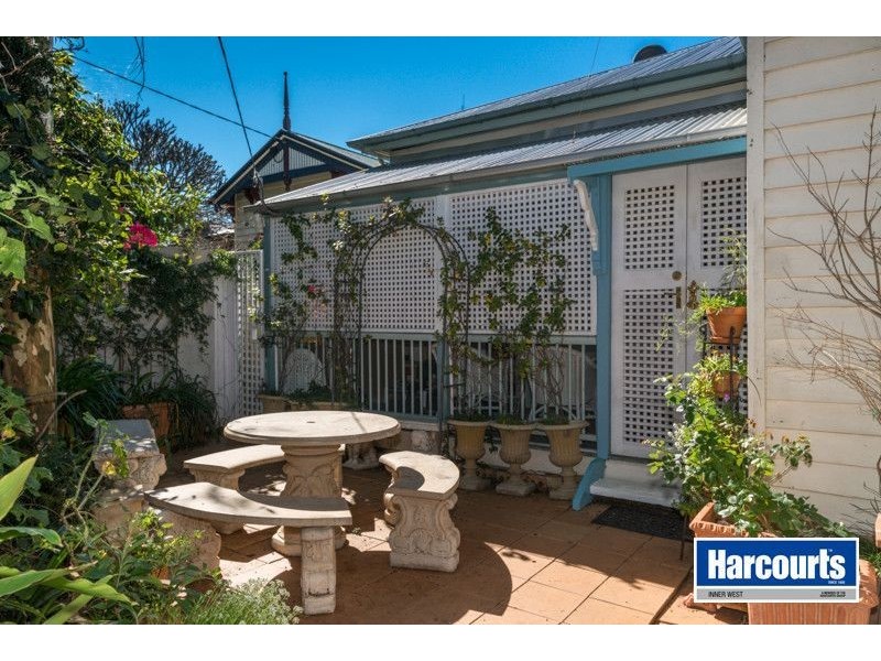 28 Enoggera Terrace, Red Hill QLD 4059