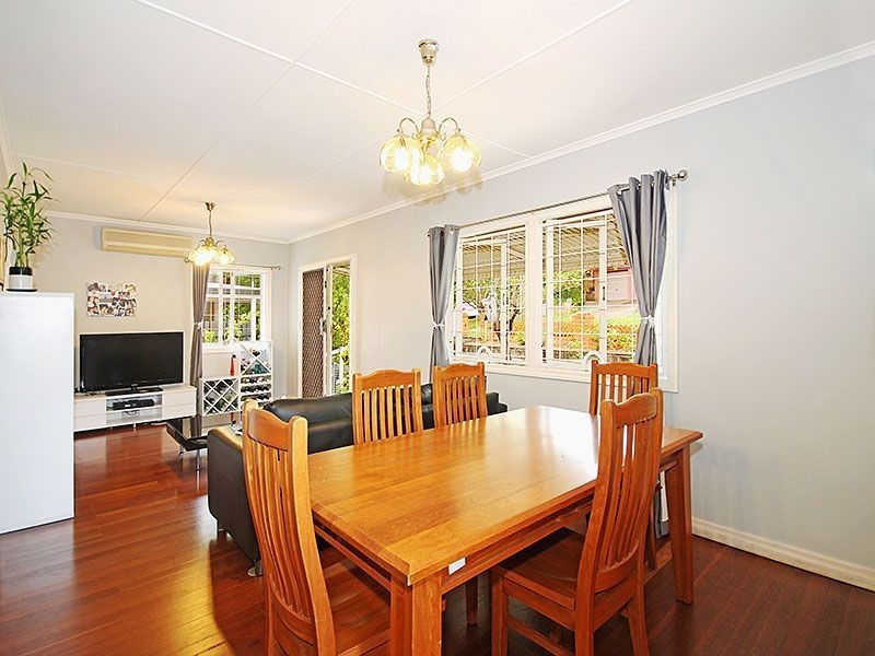 9 Ullin Street, The Gap QLD 4061