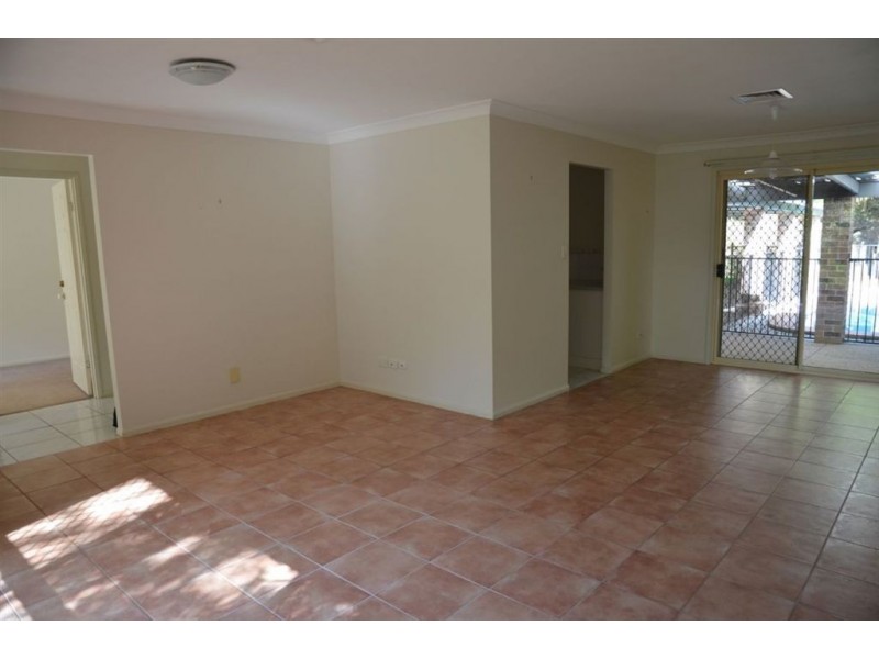 11 Wollundry Place, The Gap QLD 4061