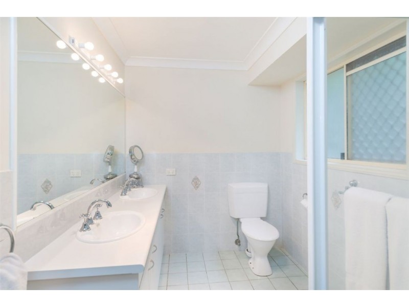 11 Wollundry Place, The Gap QLD 4061