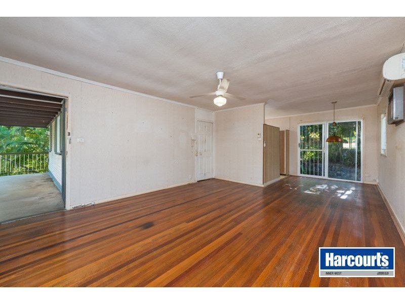 4 Ridgeway Street, The Gap QLD 4061