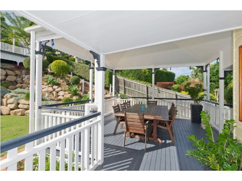 10 Willowood Place, The Gap QLD 4061