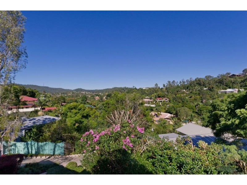 10 Willowood Place, The Gap QLD 4061