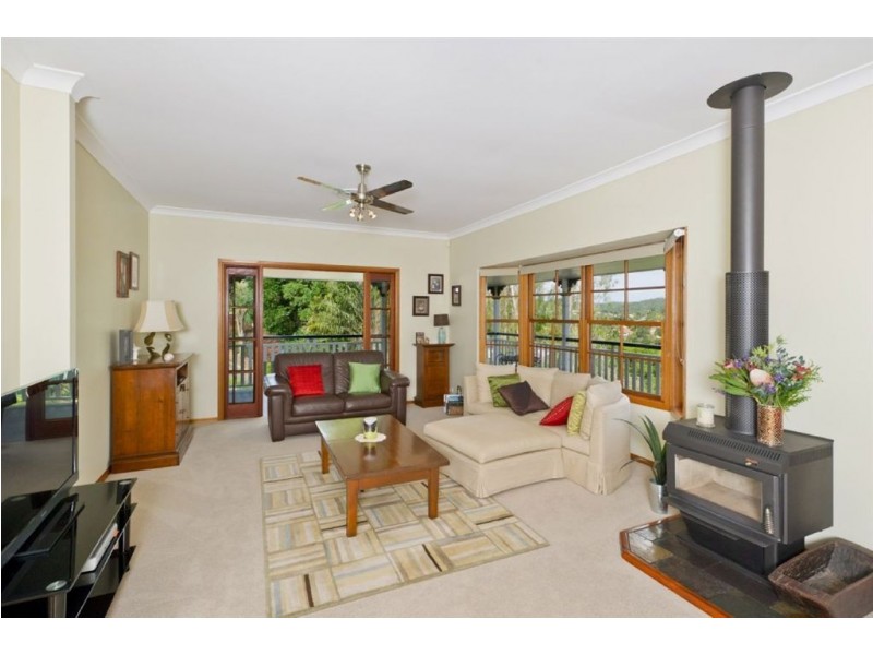 10 Willowood Place, The Gap QLD 4061