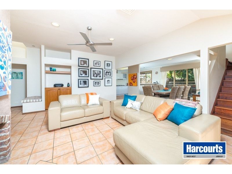 72 Bromwich Street, The Gap QLD 4061