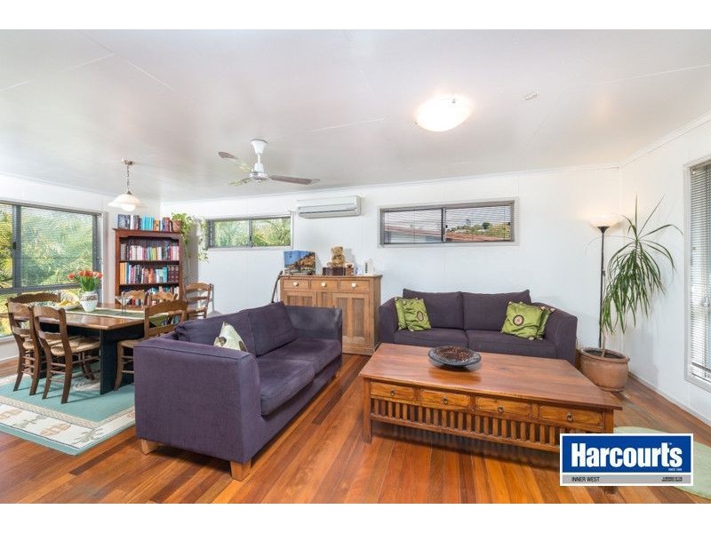 10 Richwill Street, The Gap QLD 4061