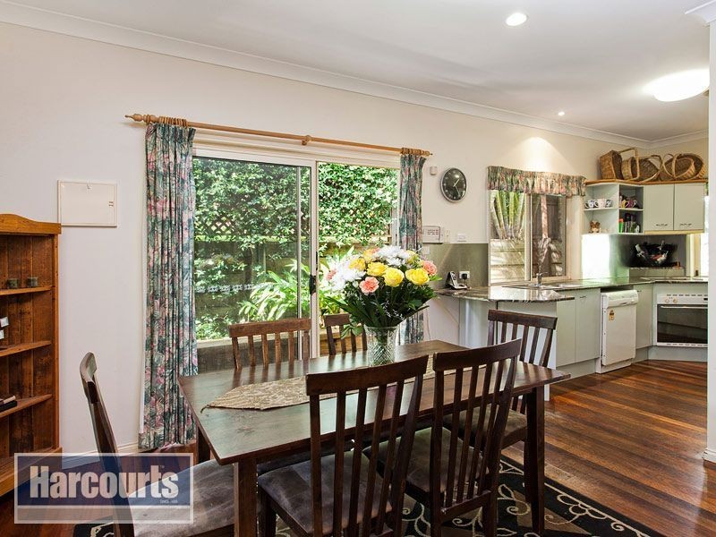 9 Willowood Place, The Gap QLD 4061