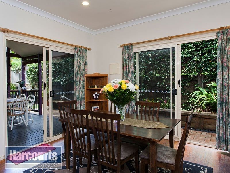 9 Willowood Place, The Gap QLD 4061