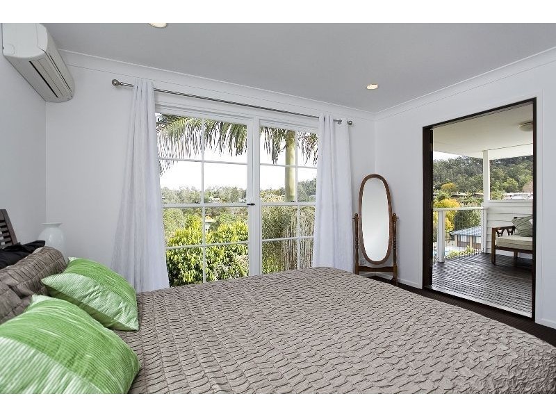 13 Chicester Street, The Gap QLD 4061