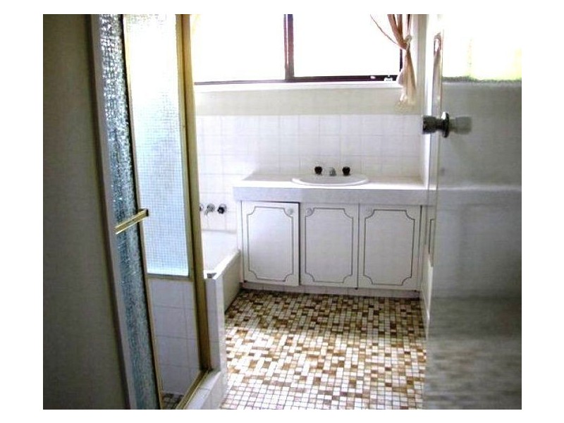 14 Gundara Street, The Gap QLD 4061