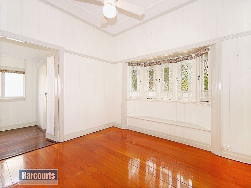 94 Leworthy Street, Bardon QLD 4065