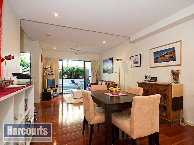 5/26 Holland Street, Toowong QLD 4066