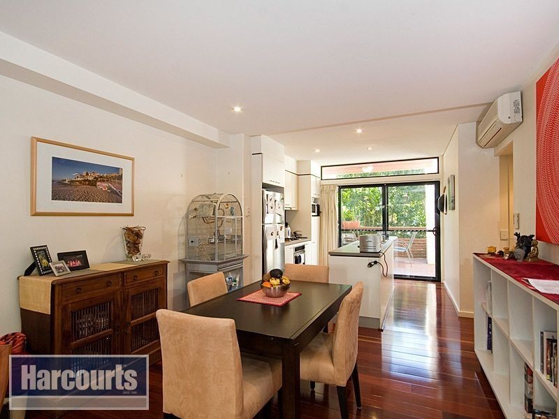 5/26 Holland Street, Toowong QLD 4066