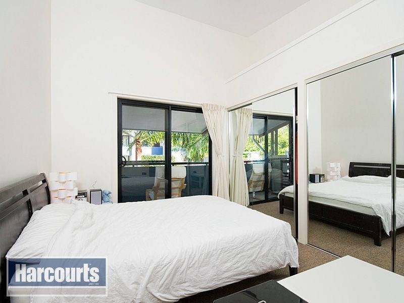 5/26 Holland Street, Toowong QLD 4066