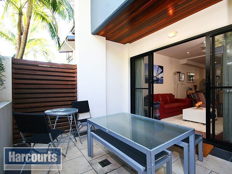 5/26 Holland Street, Toowong QLD 4066