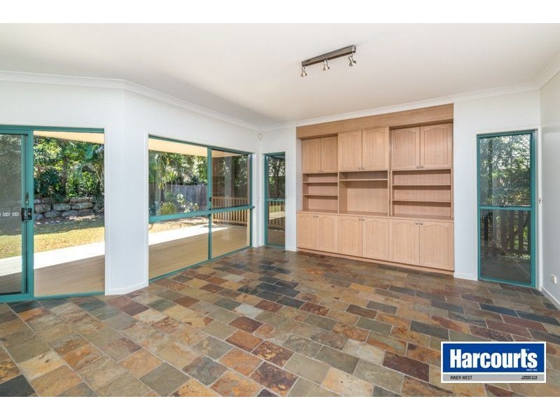 9 Allandale Place, The Gap QLD 4061