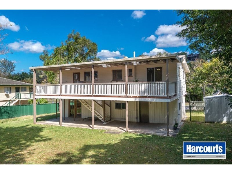 33 Woorama Road, The Gap QLD 4061