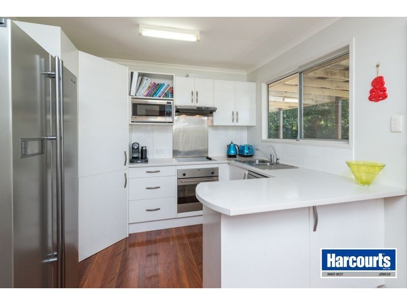 33 Woorama Road, The Gap QLD 4061