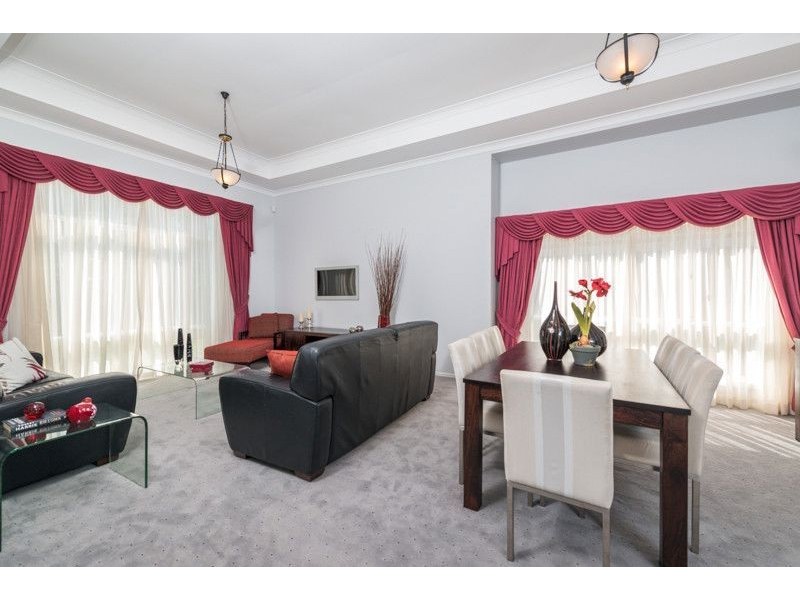 86 Woorama Road, The Gap QLD 4061