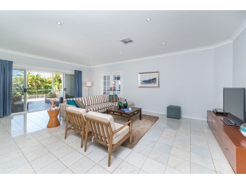 86 Woorama Road, The Gap QLD 4061