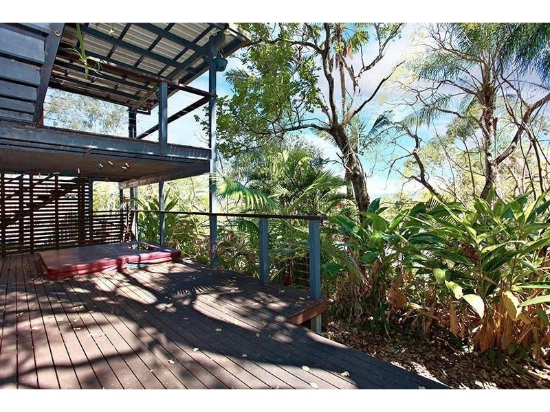 9 Wirlpana Avenue, Ferny Hills QLD 4055