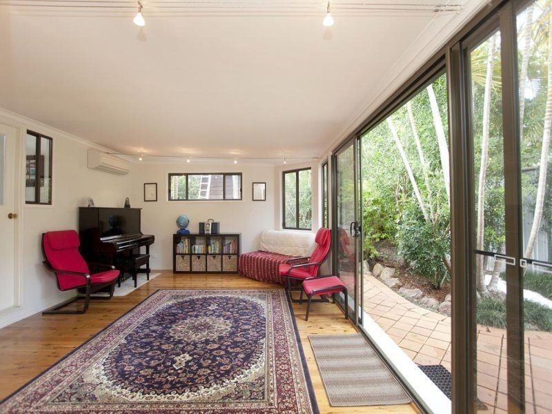 36 Allamanda Street, The Gap QLD 4061