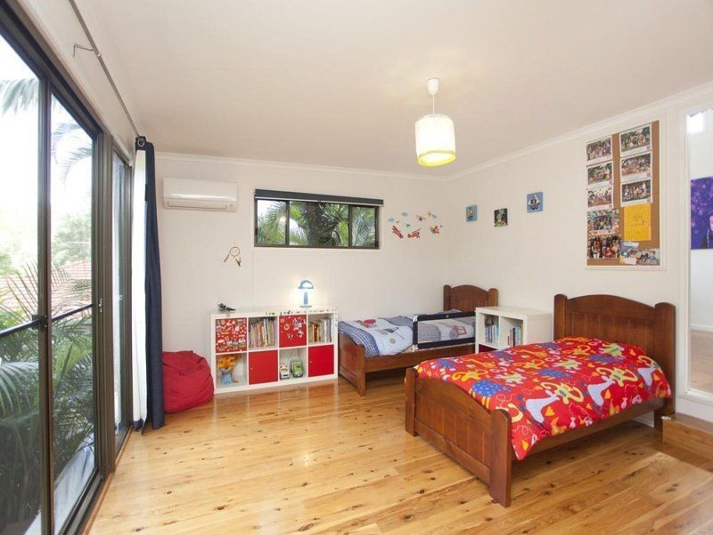 36 Allamanda Street, The Gap QLD 4061