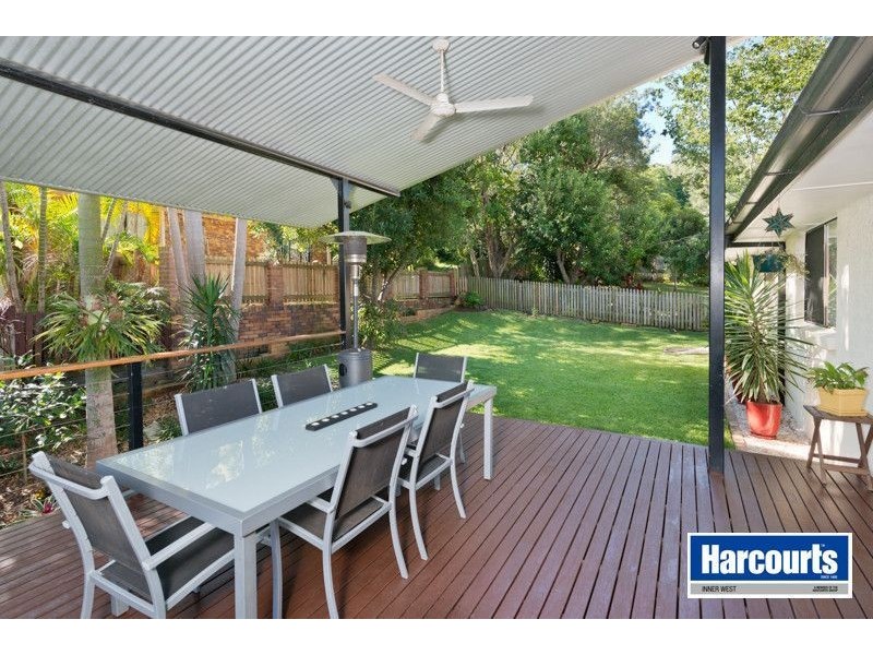 8 Dajarra Street, The Gap QLD 4061