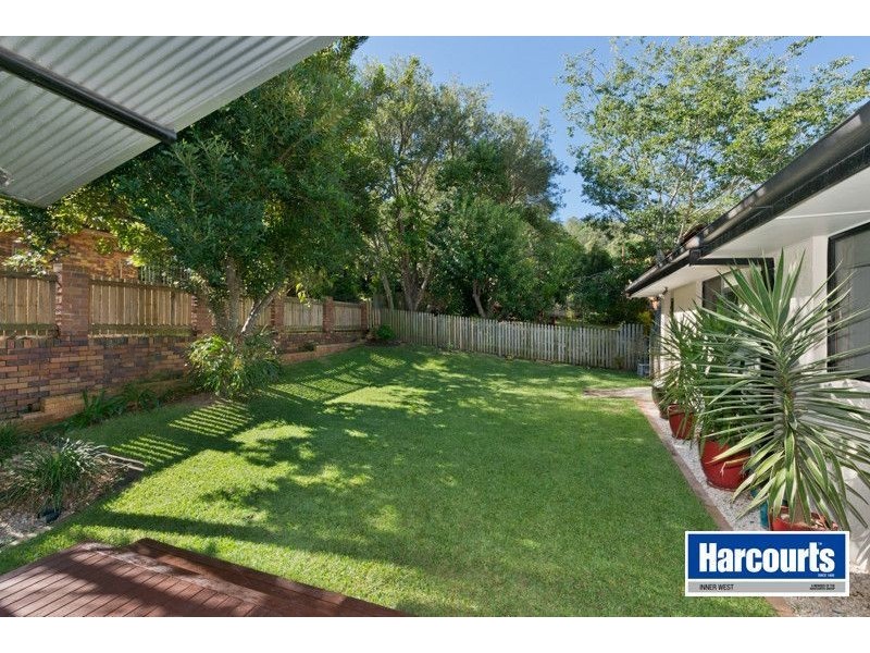 8 Dajarra Street, The Gap QLD 4061