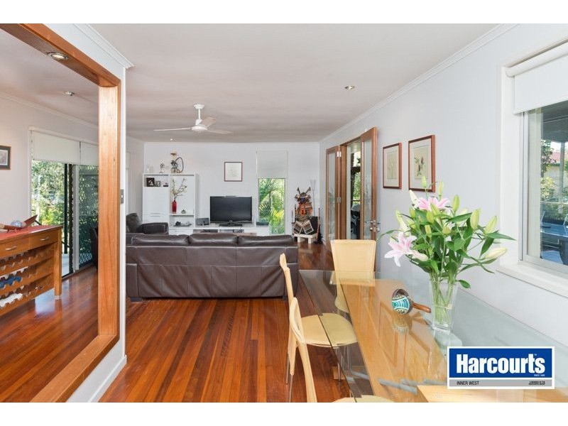 8 Dajarra Street, The Gap QLD 4061