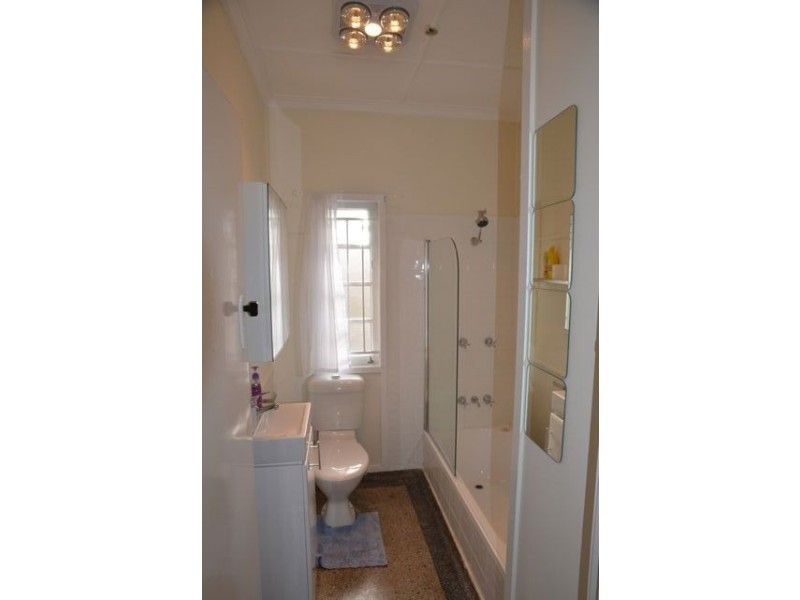 10 Victoria Street, Ashgrove QLD 4060