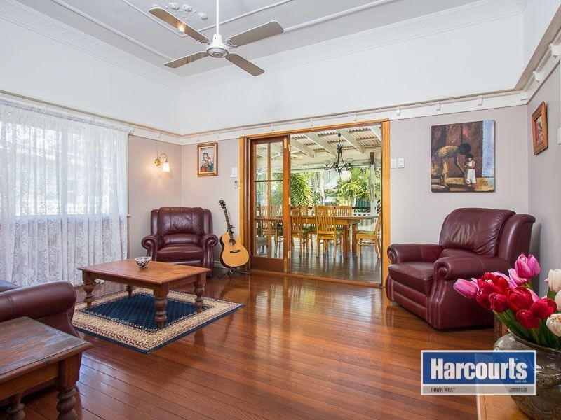 98 Stewart Road, Ashgrove QLD 4060